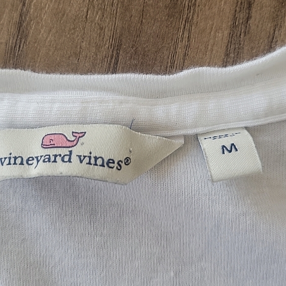 Vineyard Vines White Sleeveless Tank Top, Size Med - Picture 3 of 4